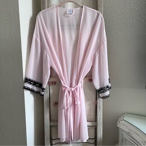 Vintage sheer robe!